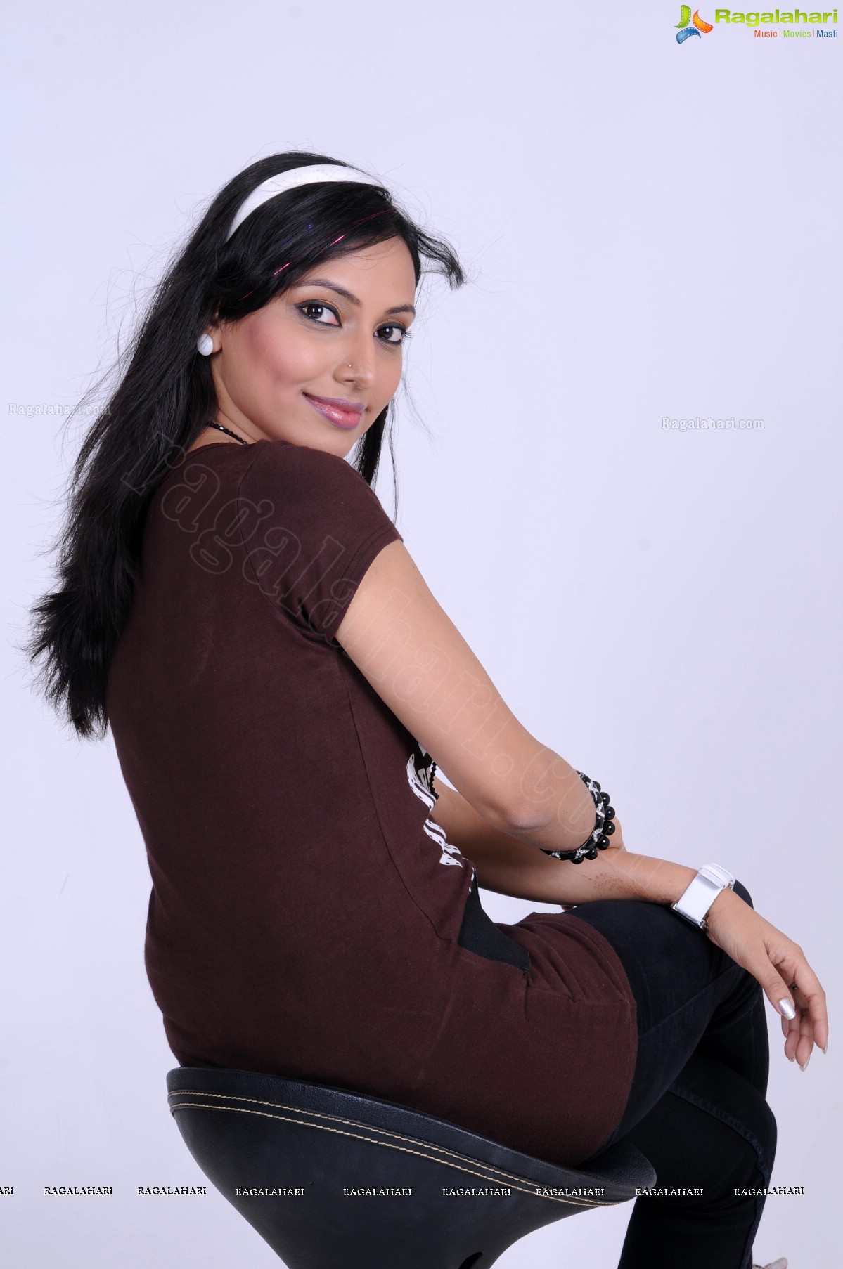 Lavanya (Exclusive)