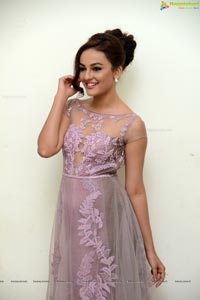 Bollywood Actress Seerat Kapoor