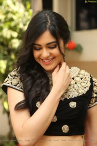 Adah Sharma HD Wallpapers