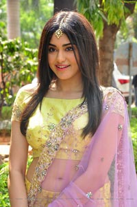 Adah Sharma HD Photos