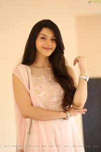 Mehrene Kaur Pirzada