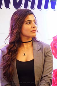 Samantha Smiling Photos