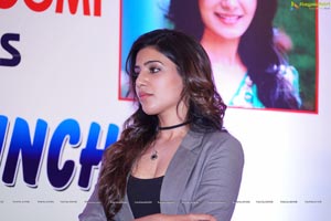 Samantha Smiling Photos