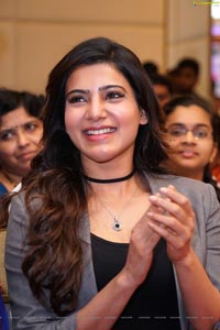 Samantha Smiling Photos