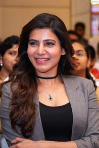 Samantha Smiling Photos