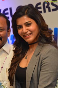 Samantha Smiling Photos