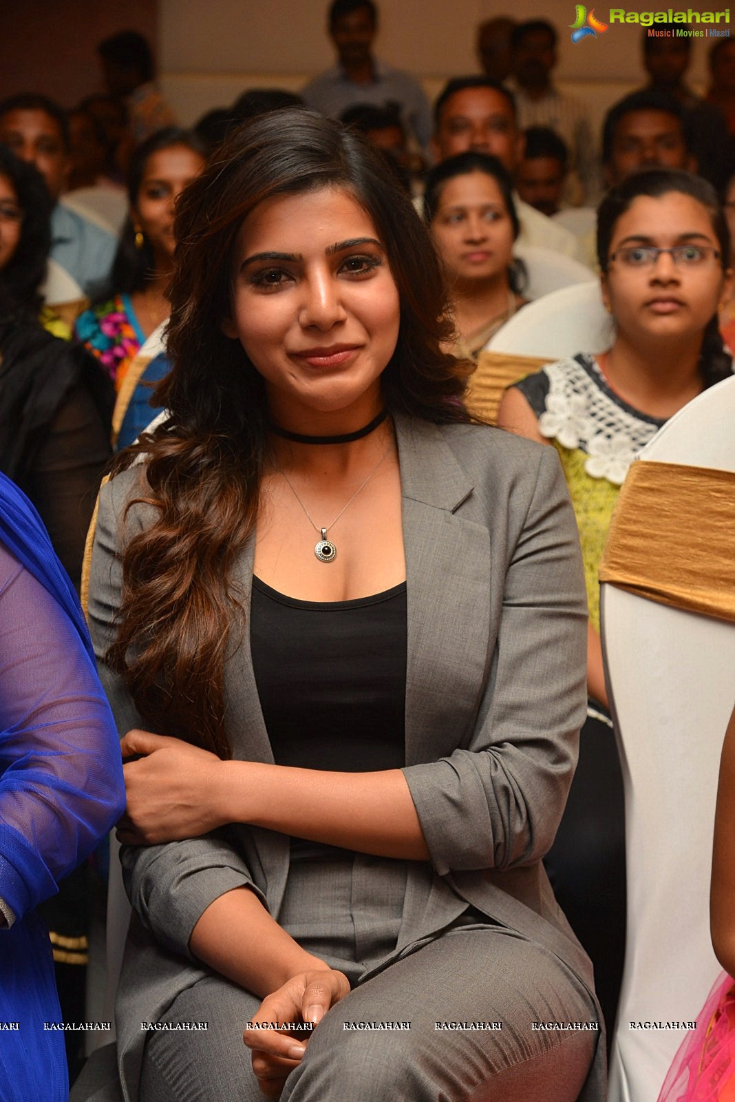 Samantha at Bangaaru Bhumi Developers Press Meet