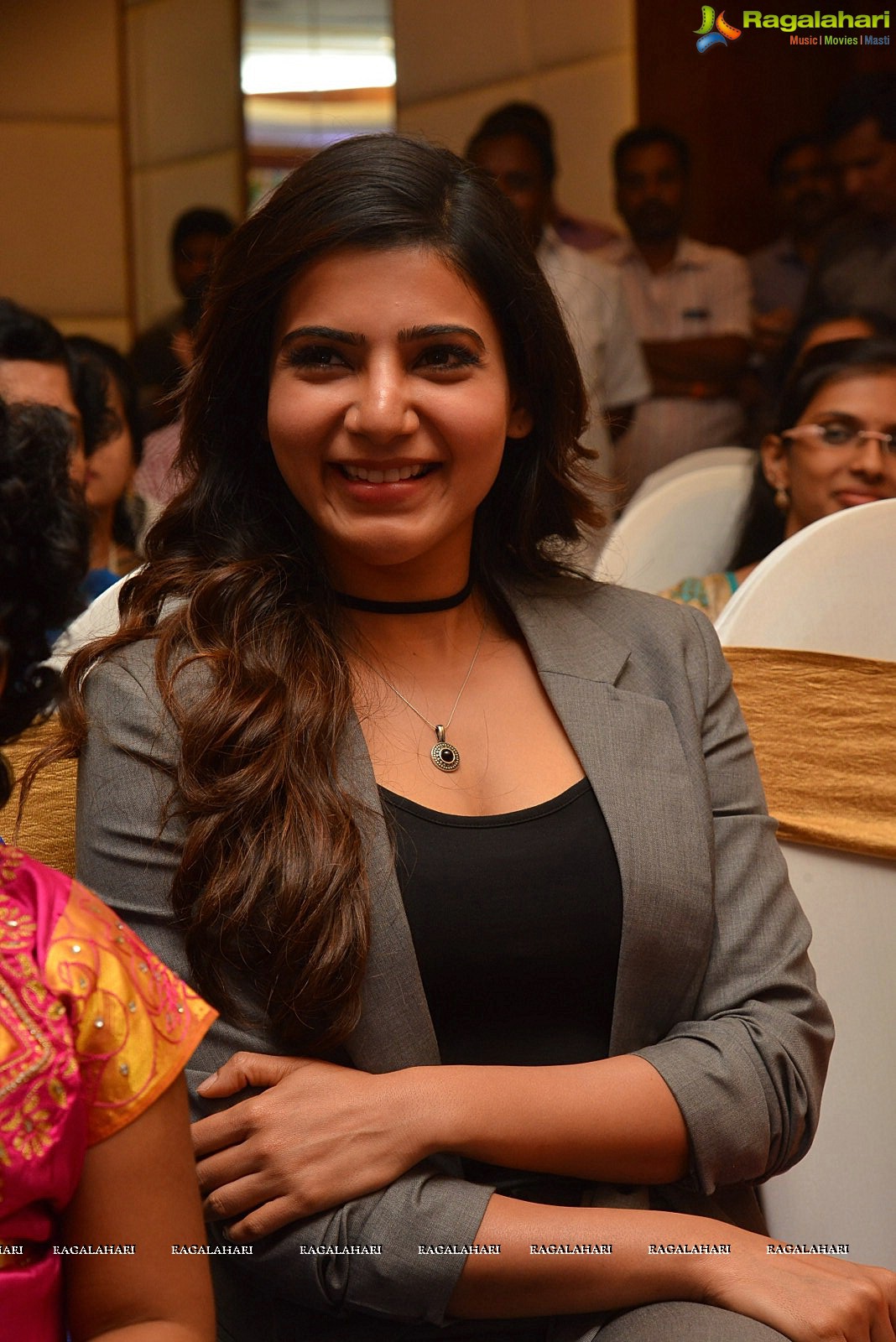 Samantha at Bangaaru Bhumi Developers Press Meet