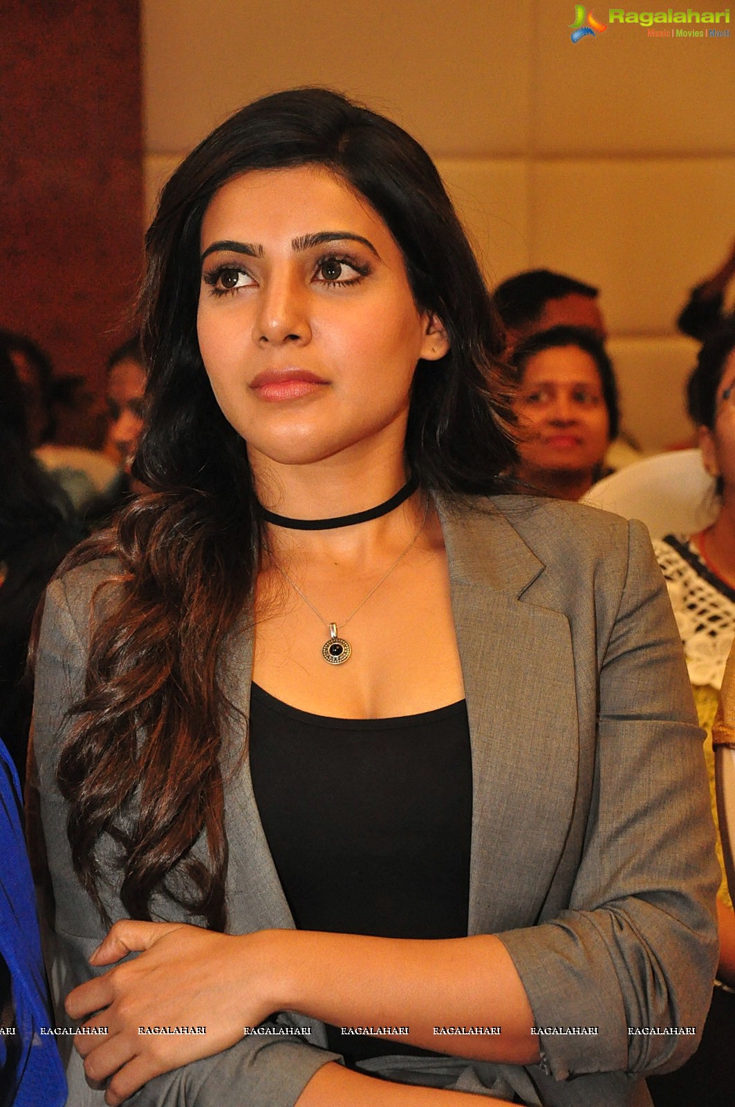 Samantha at Bangaaru Bhumi Developers Press Meet