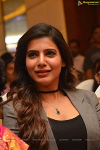 Samantha Smiling Photos