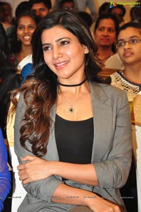 Samantha Smiling Photos