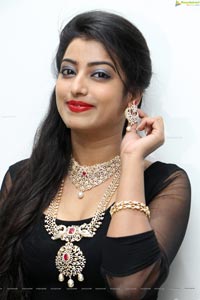 Tarunikka HD Stills