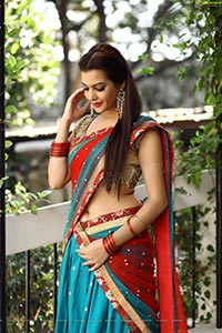 Diksha Panth in Half Saree