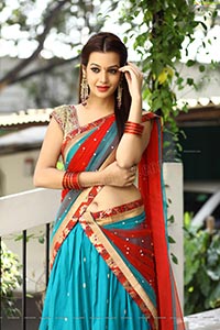 Diksha Panth in Half Saree