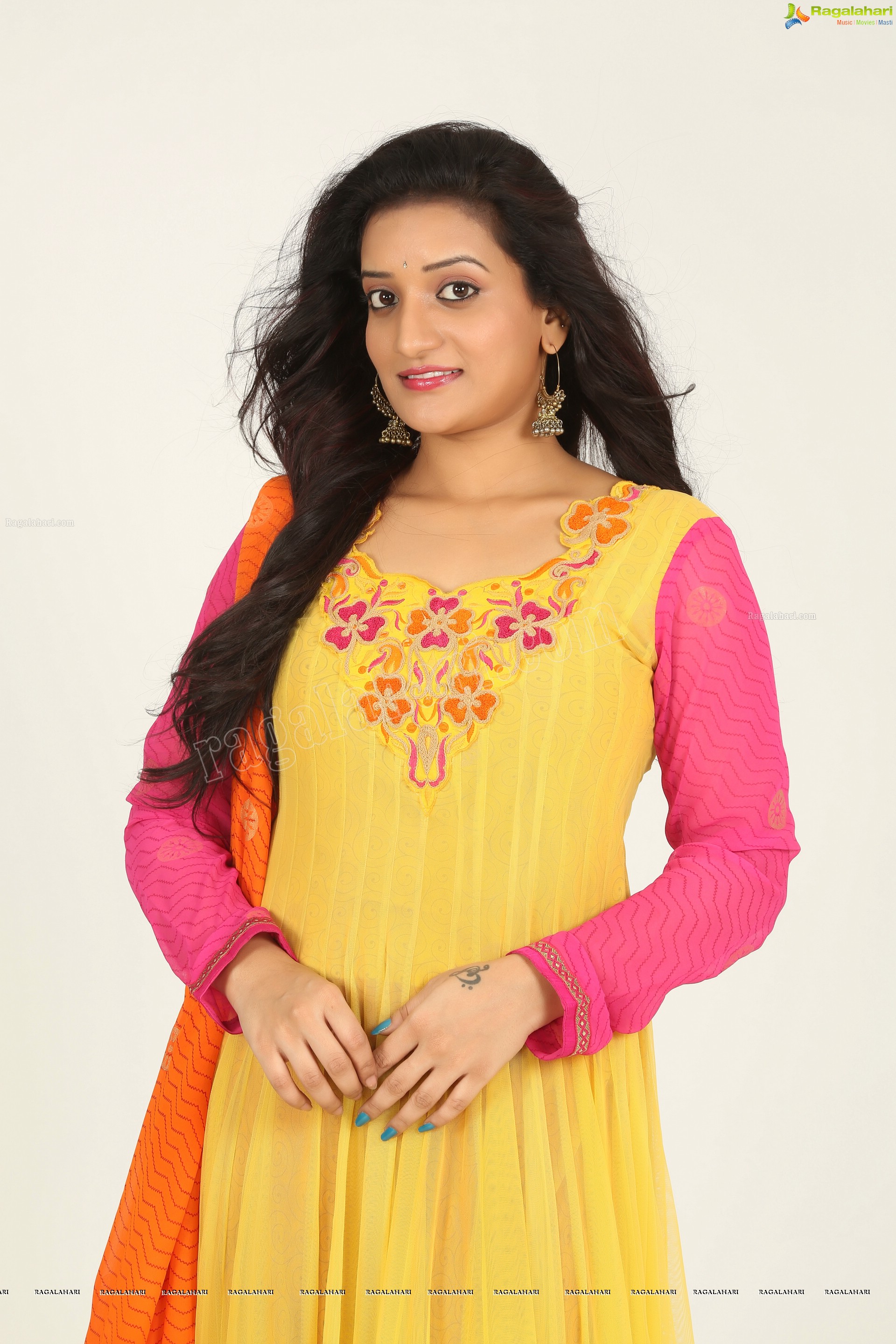 Janani (Exclusive) (High Definition)