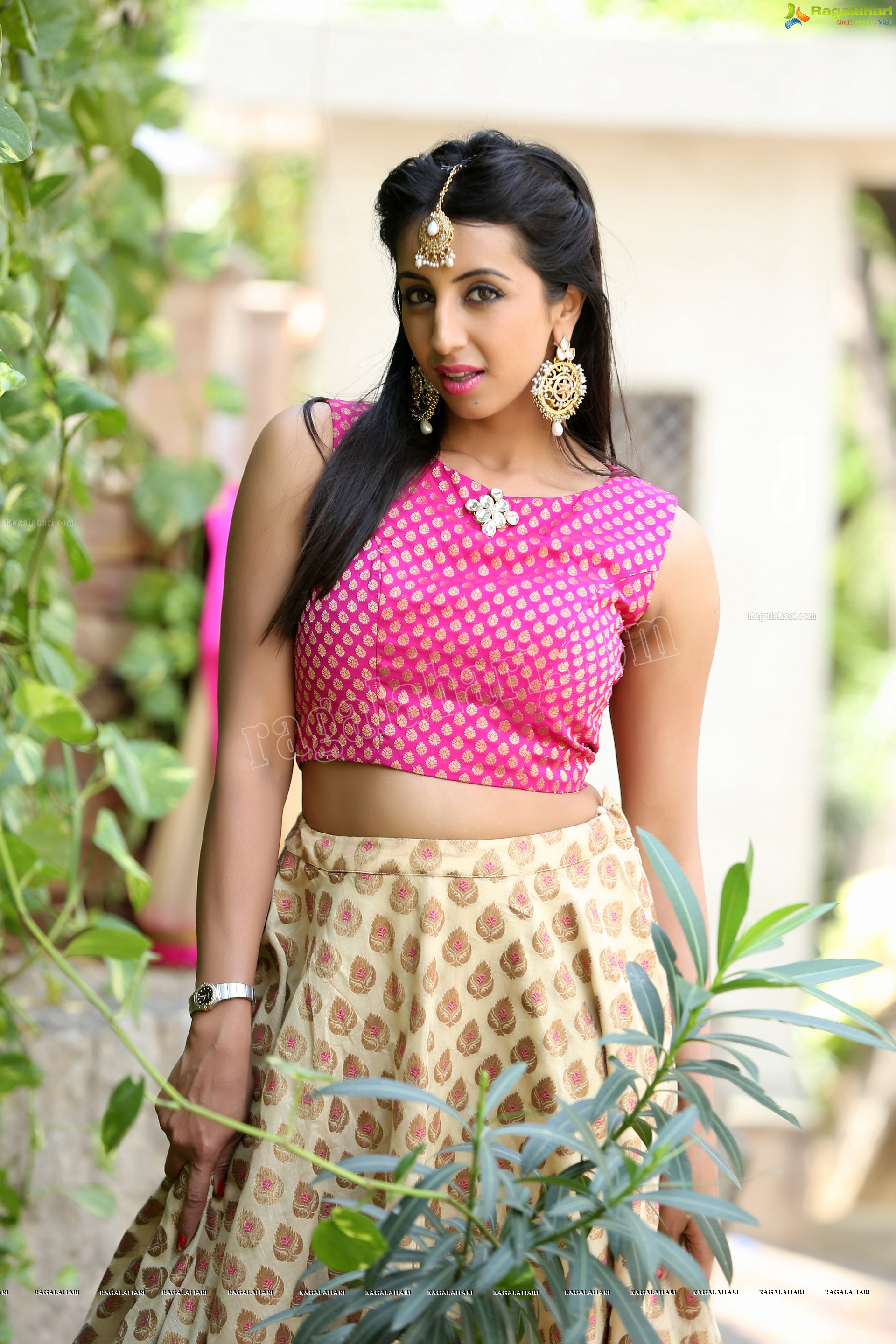 Sanjjanaa Galrani (Exclusive) (High Definition)