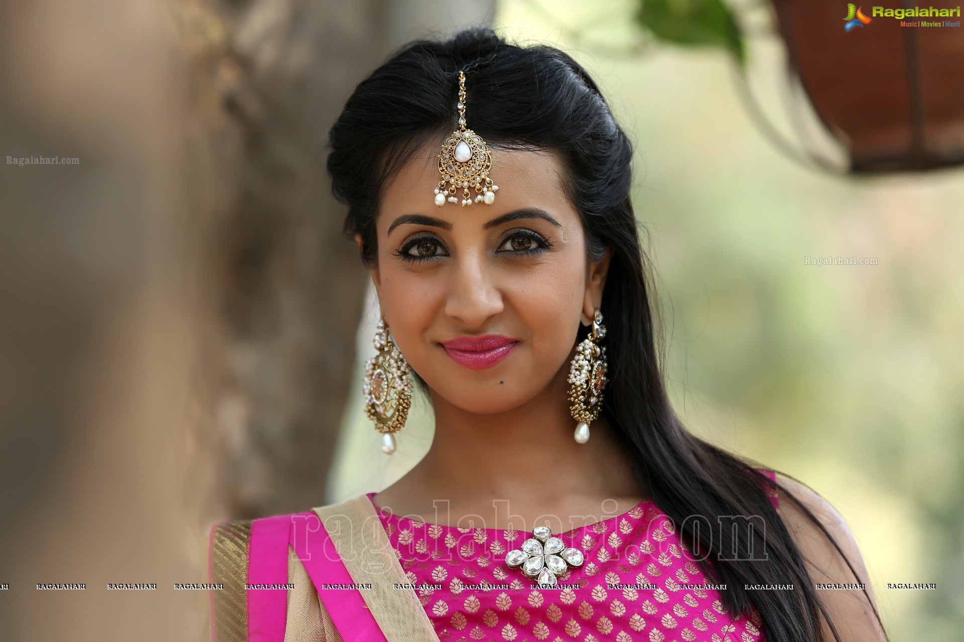 Sanjjanaa Galrani (Exclusive) (High Definition)