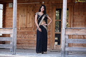 Abdul Sareena Black Saree