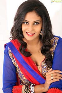 Chandini Tamilarasan HQ Photos