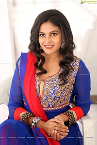 Chandini Tamilarasan HQ Photos