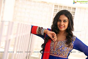 Chandini Tamilarasan HQ Photos