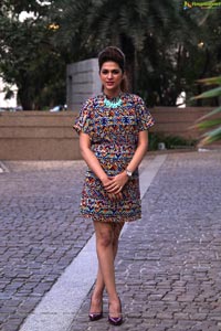 Shraddha Das HQ Photos