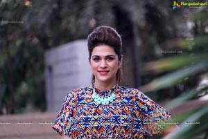 Shraddha Das HQ Photos