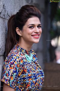 Shraddha Das HQ Photos