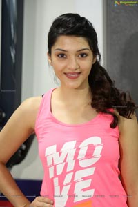 Mehrene Kaur Pirzada Photos