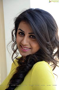 Nikki Galrani HQ Photos