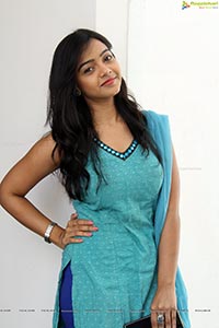 Nithya Shetty High Resolution Photos