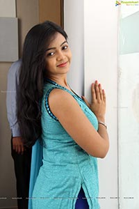 Nithya Shetty High Resolution Photos