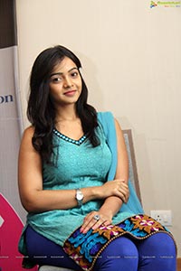 Nithya Shetty High Resolution Photos