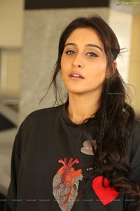 Regina Cassandra HQ Photos