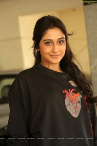 Regina Cassandra HQ Photos