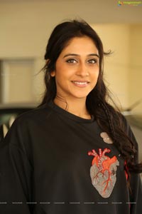 Regina Cassandra HQ Photos