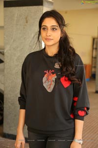 Regina Cassandra HQ Photos