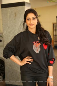 Regina Cassandra HQ Photos