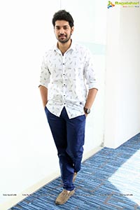 Karthik Raju Photos