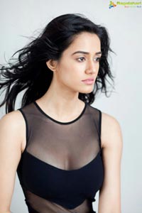 Disha Patani Photos