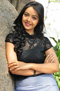 Nithya Shetty Photos