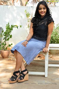 Nithya Shetty Photos