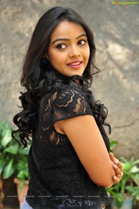 Nithya Shetty Photos