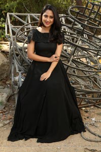 Miya George Photos