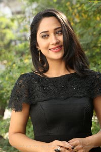 Miya George Photos