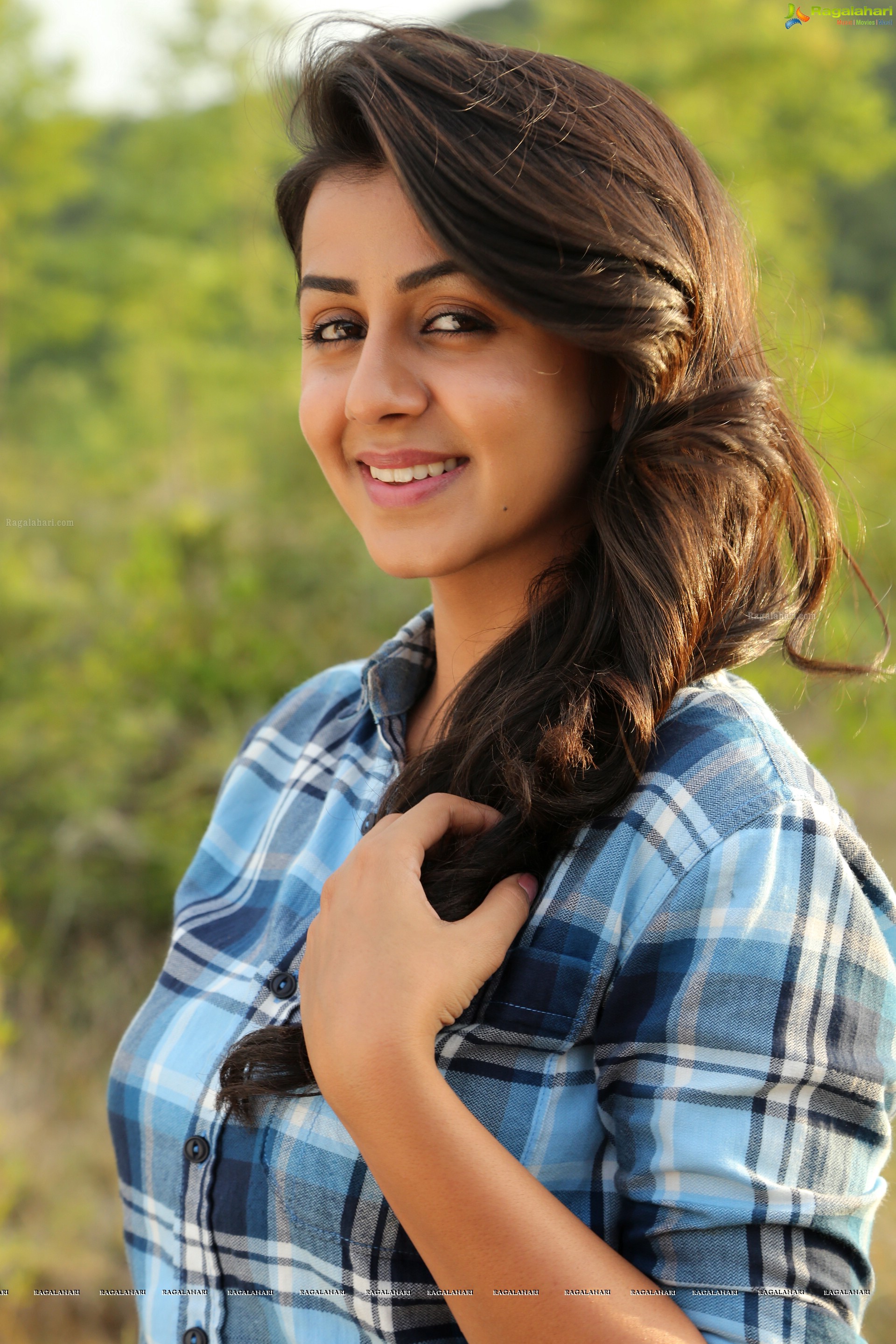 Nikki Galrani (High Definition)