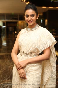 Rakul Preet Singh HD Photos