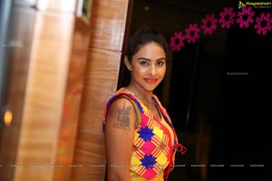 Sri Reddy Mallidi