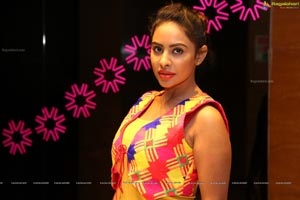 Sri Reddy Mallidi